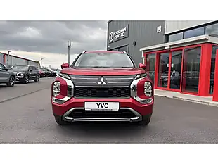 Used 2026 Mitsubishi Outlander Nativa - Interior and Exterior details 8