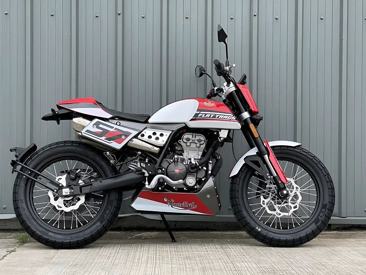 Used 2026 Mondial Flat Track 125 Black - Interior and Exterior details 16