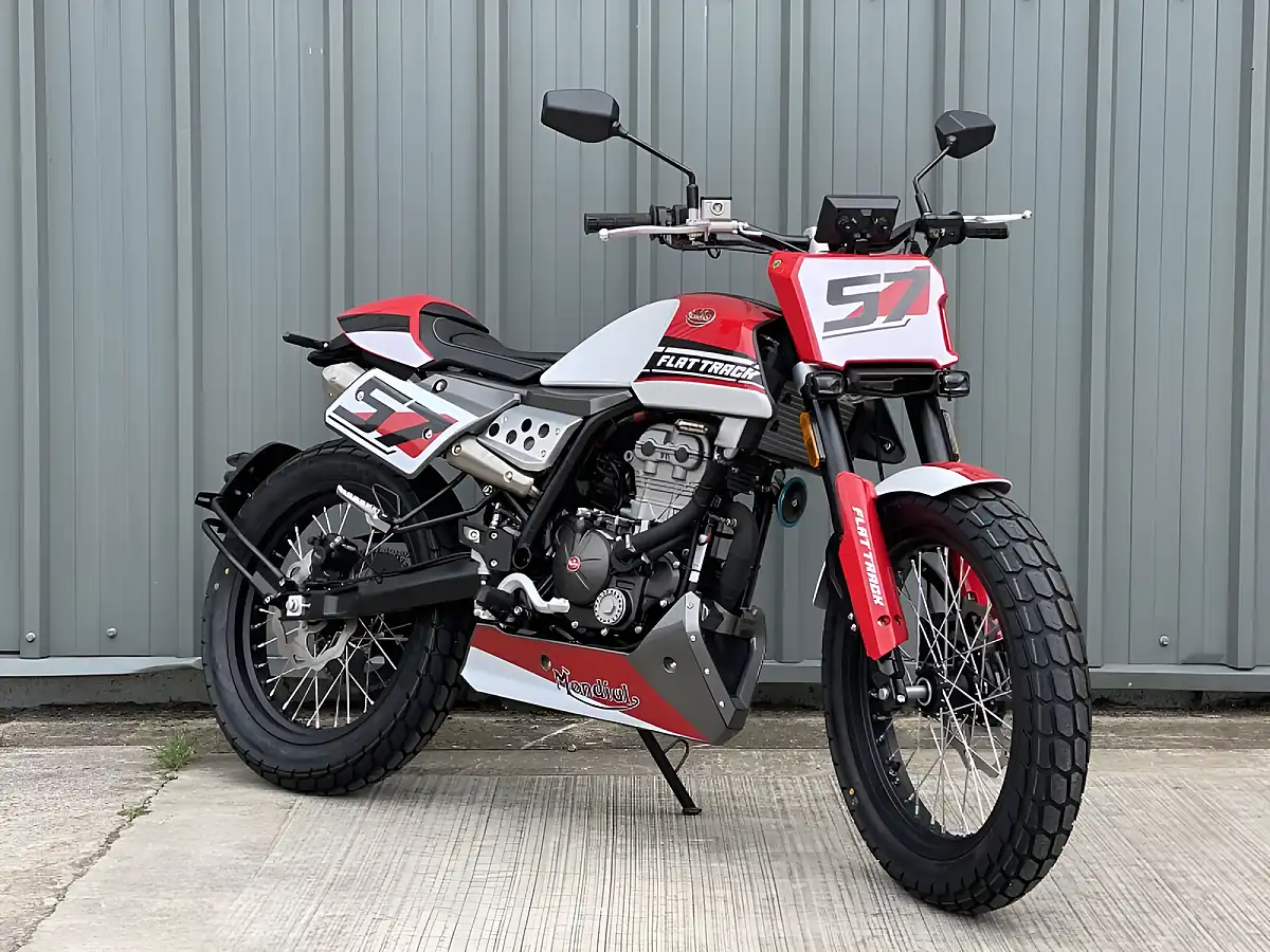 Used 2026 Mondial Flat Track 125 Black - Interior and Exterior details 17