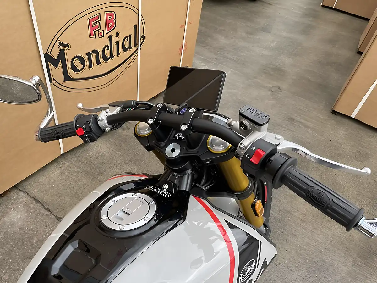 Used 2026 Mondial Hps Black - Interior and Exterior details 14