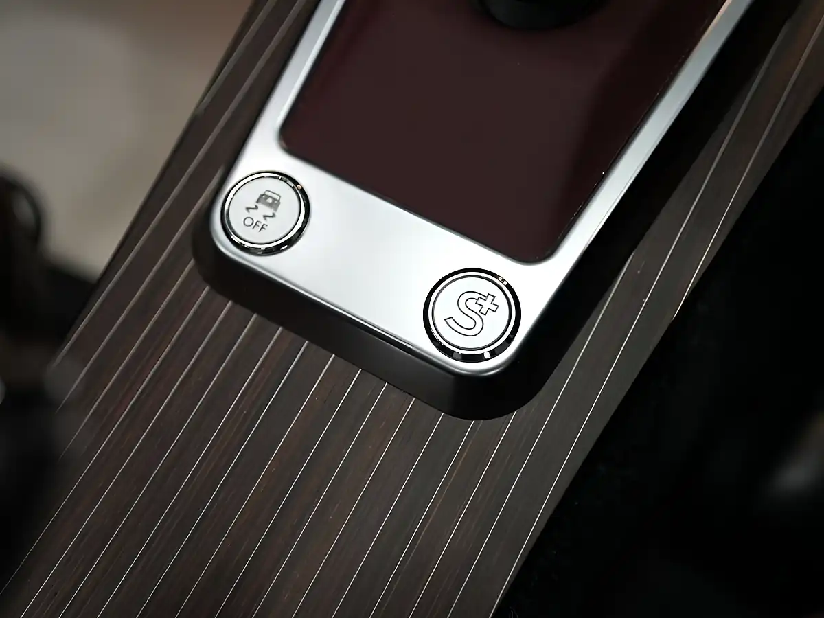 Used 2026 Morgan Plus Four 75 Edition Grey - Interior and Exterior details 15