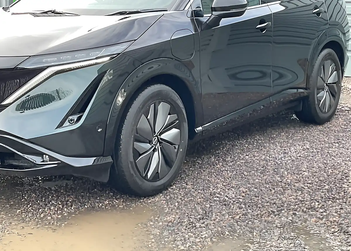 Used 2026 Nissan Ariya Evolve Green - Interior and Exterior details 5
