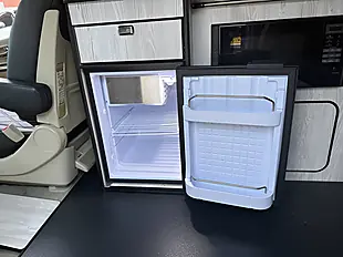 Used 2026 Nissan Elgrand Campervan Side Conversion Pop Top Roof White - Interior and Exterior details 17