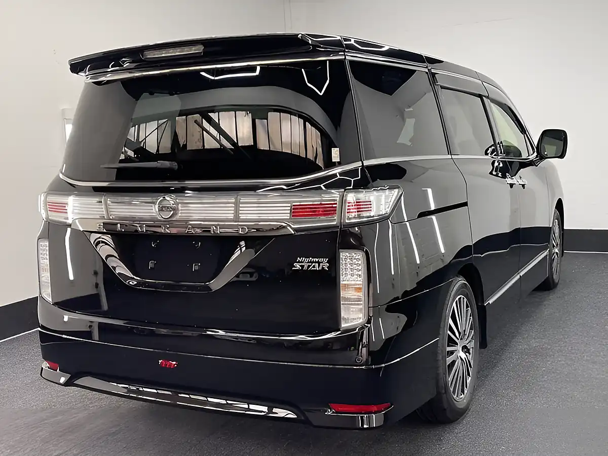 Used 2026 Nissan Elgrand Highway Star Black - Interior and Exterior details 9