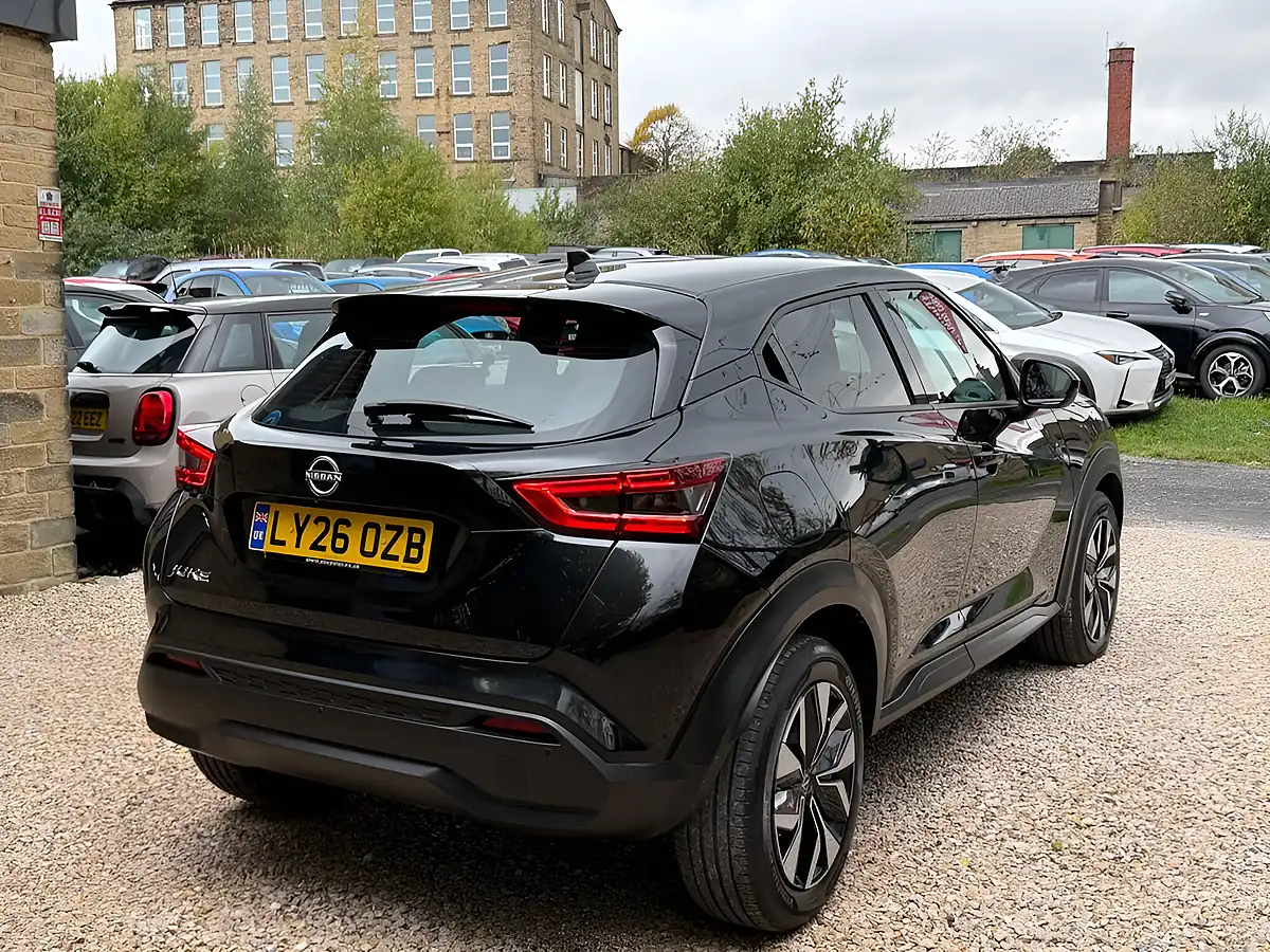 Used 2026 Nissan Juke Acenta Premium Black - Interior and Exterior details 5