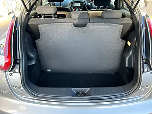 Used 2026 Nissan Juke Acenta Premium Silver - Interior and Exterior details 10