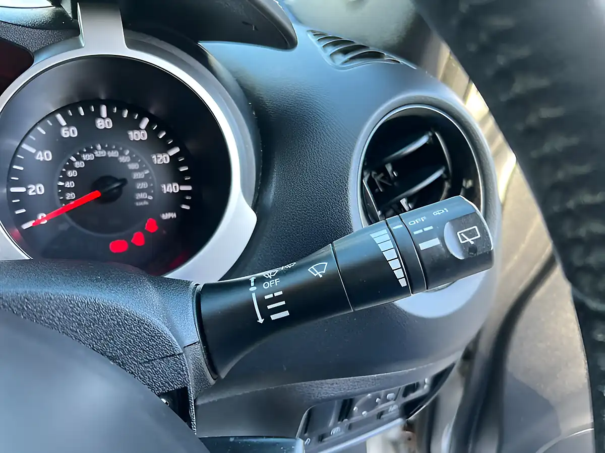 Used 2026 Nissan Juke Acenta Premium Silver - Interior and Exterior details 15