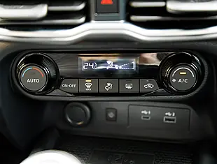 Used 2026 Nissan Juke N-Connecta Black - Interior and Exterior details 19