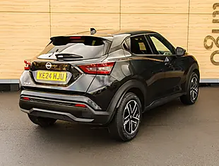 Used 2026 Nissan Juke N-Connecta Black - Interior and Exterior details 2