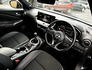 Used 2026 Nissan Juke N-Connecta Black - Interior and Exterior details 4