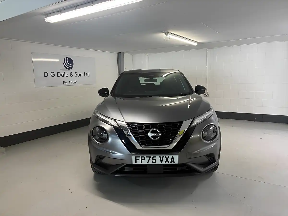 Used 2026 Nissan Juke N-Connecta Grey - Interior and Exterior details 2