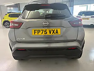 Used 2026 Nissan Juke N-Connecta Grey - Interior and Exterior details 4
