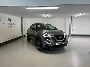 Used 2026 Nissan Juke N-Connecta Grey - Interior and Exterior details 5