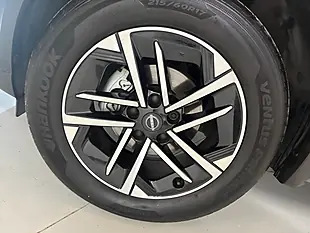 Used 2026 Nissan Juke N-Connecta Grey - Interior and Exterior details 7