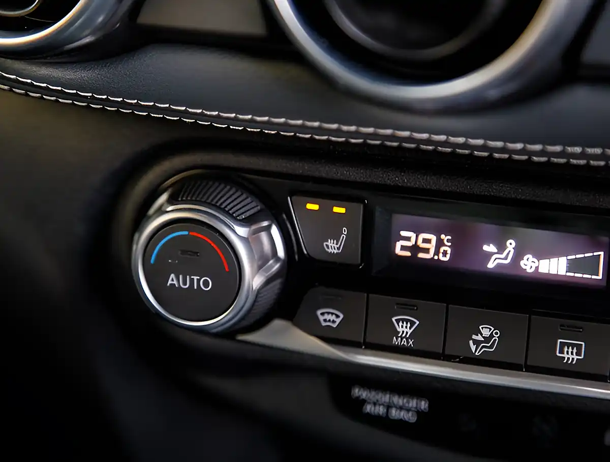Used 2026 Nissan Juke Tekna Black - Interior and Exterior details 19