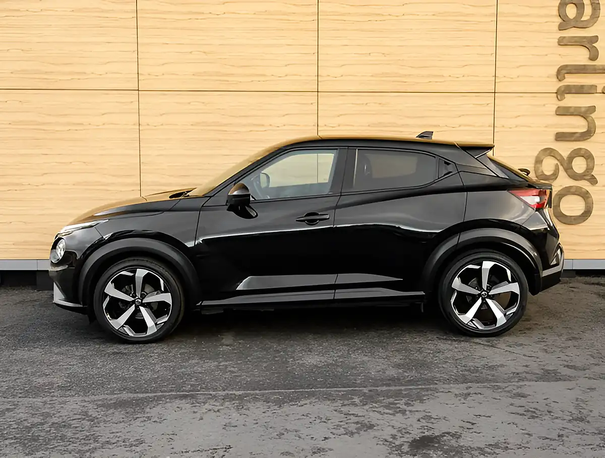 Used 2026 Nissan Juke Tekna Black - Interior and Exterior details 9