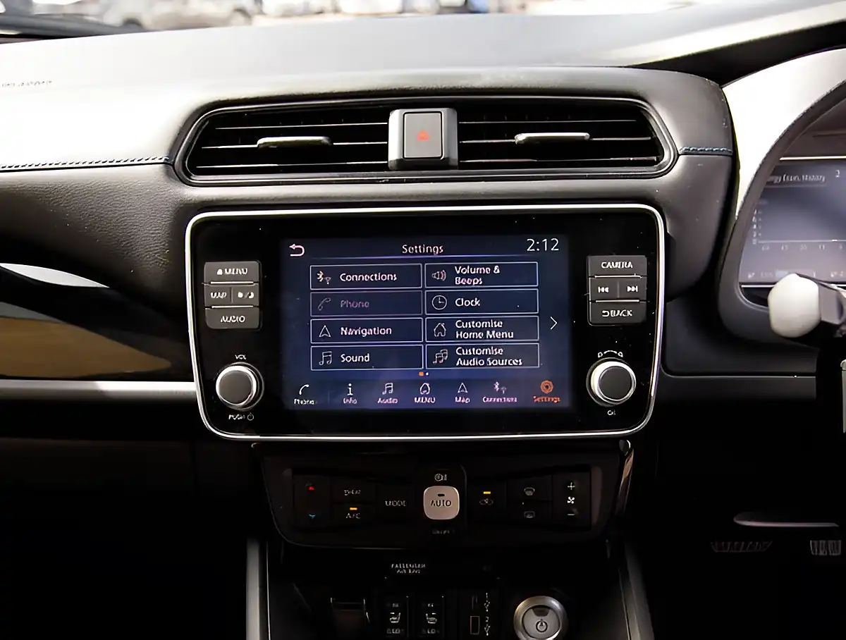Used 2026 Nissan Leaf Tekna Black - Interior and Exterior details 16