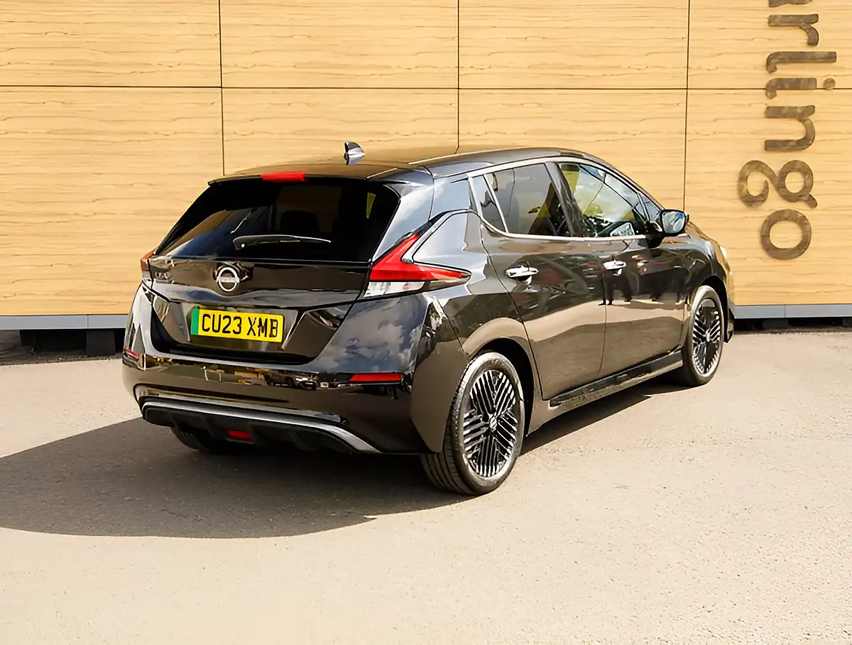 Used 2026 Nissan Leaf Tekna Black - Interior and Exterior details 2