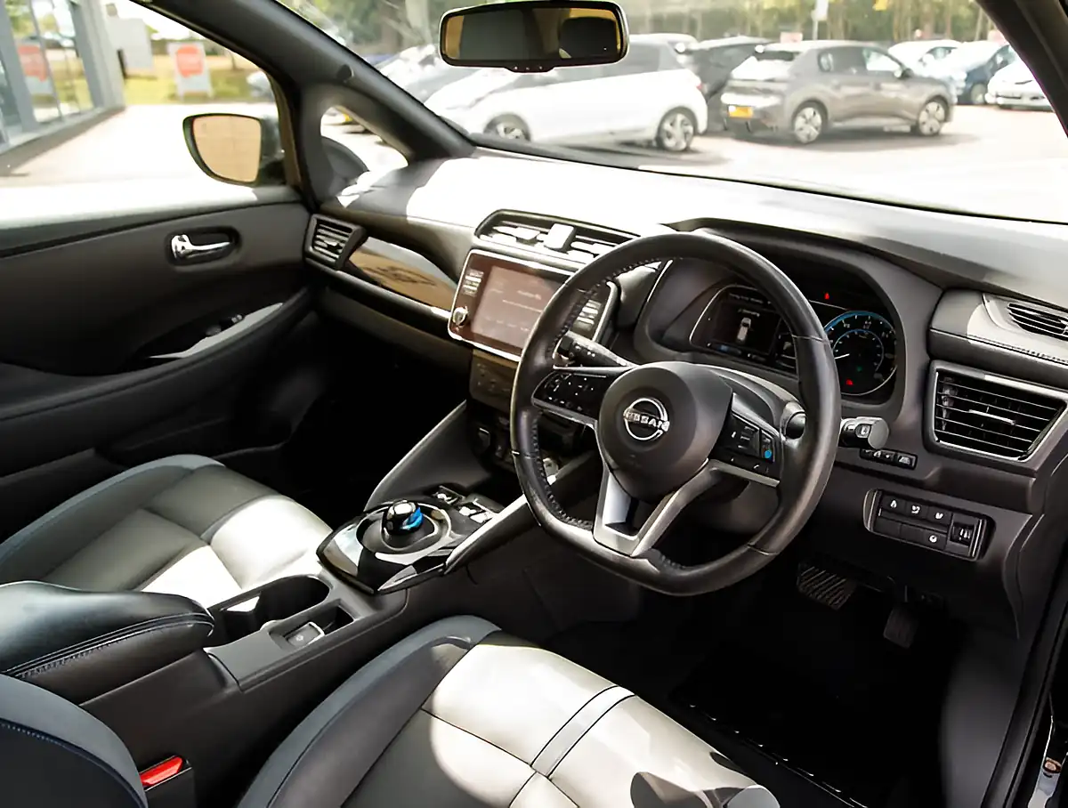 Used 2026 Nissan Leaf Tekna Black - Interior and Exterior details 3