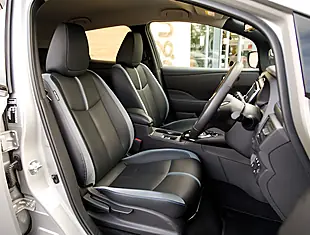 Used 2026 Nissan Leaf Tekna Silver - Interior and Exterior details 17