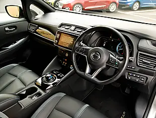 Used 2026 Nissan Leaf Tekna Silver - Interior and Exterior details 4