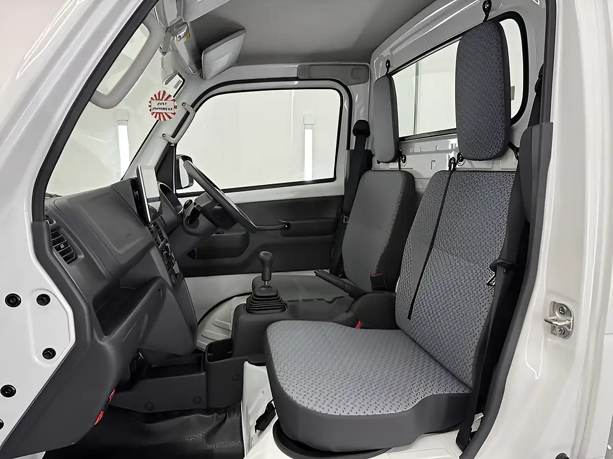 Used 2026 Nissan NT100 Clipper Dx 4WD White - Interior and Exterior details 15