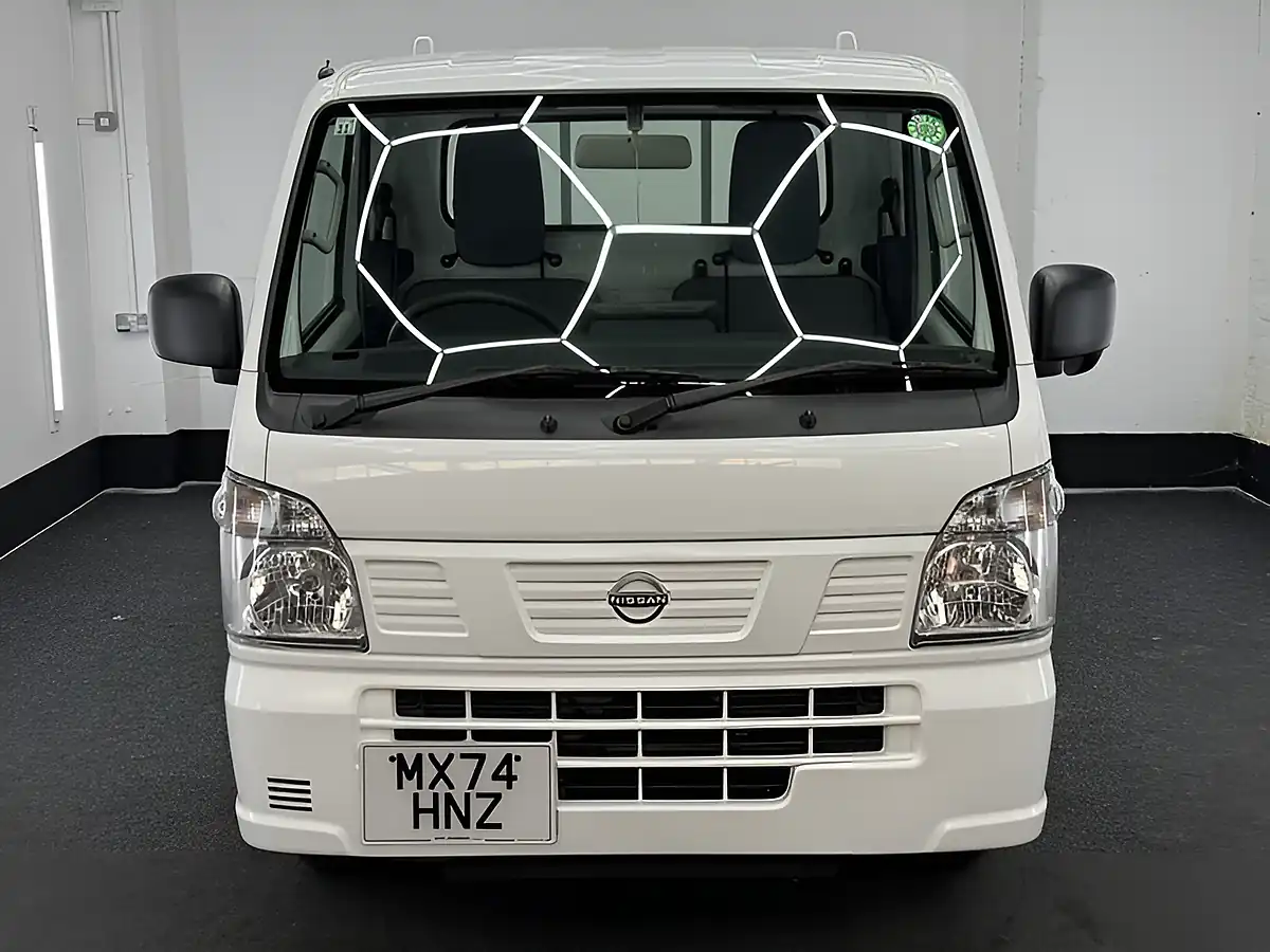 Used 2026 Nissan NT100 Clipper Dx 4WD White - Interior and Exterior details 2