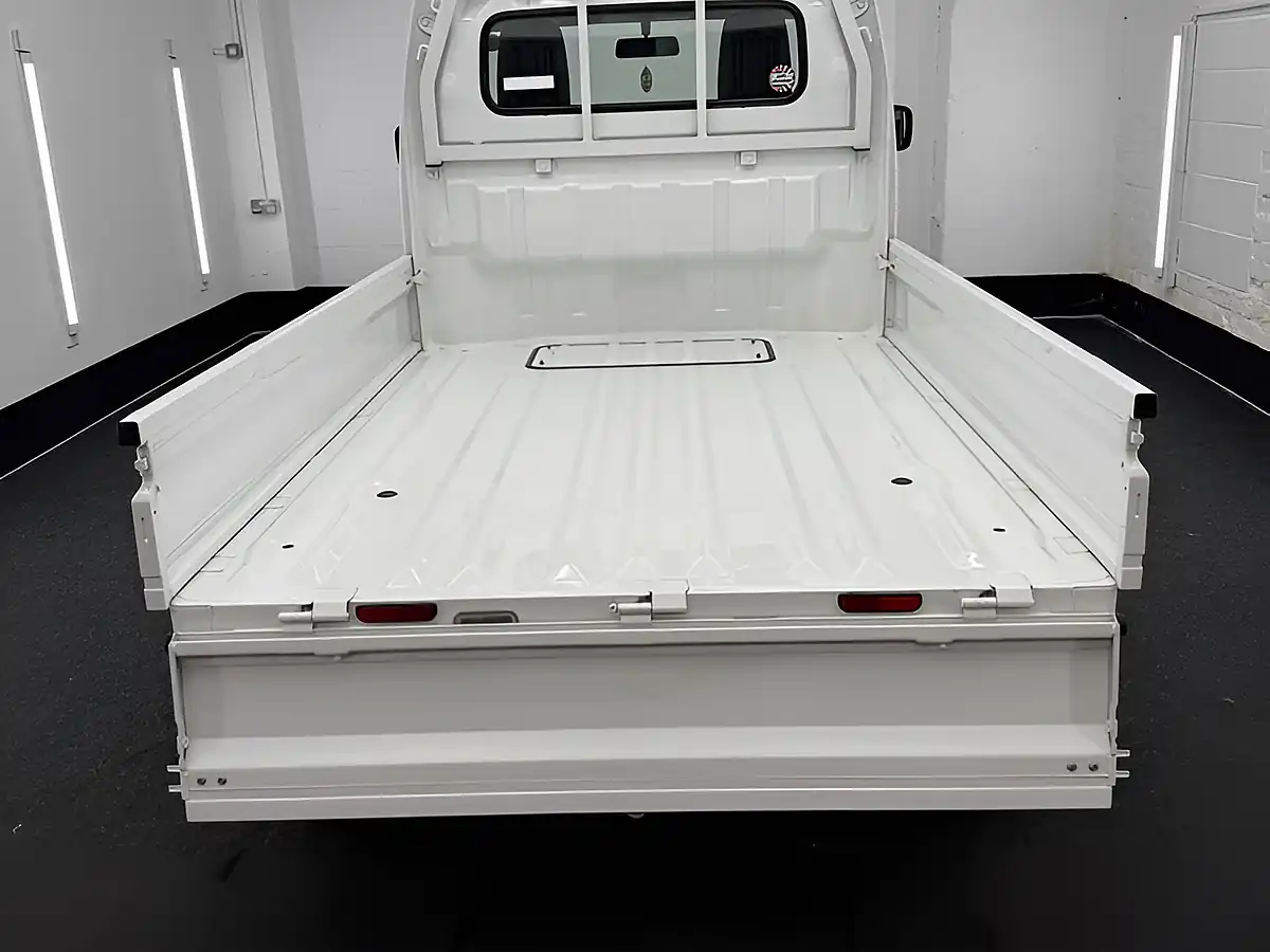 Used 2026 Nissan NT100 Clipper Dx 4WD White - Interior and Exterior details 20