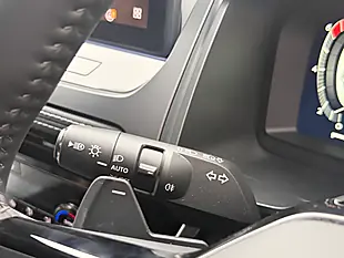 Used 2026 Nissan Qashqai N-Connecta Blue - Interior and Exterior details 14