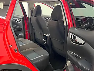 Used 2026 Nissan Qashqai N-Connecta Red - Interior and Exterior details 10