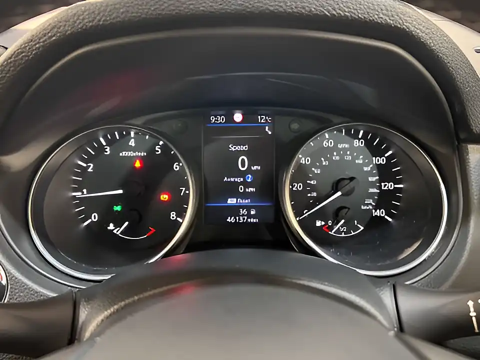Used 2026 Nissan Qashqai N-Connecta Red - Interior and Exterior details 13