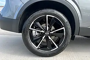 Used 2026 Nissan Qashqai Tekna Gun Metal - Interior and Exterior details 12