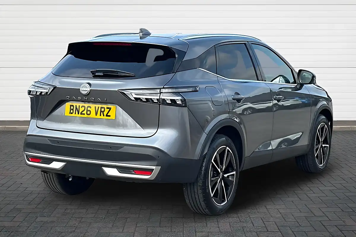 Used 2026 Nissan Qashqai Tekna Gun Metal - Interior and Exterior details 3
