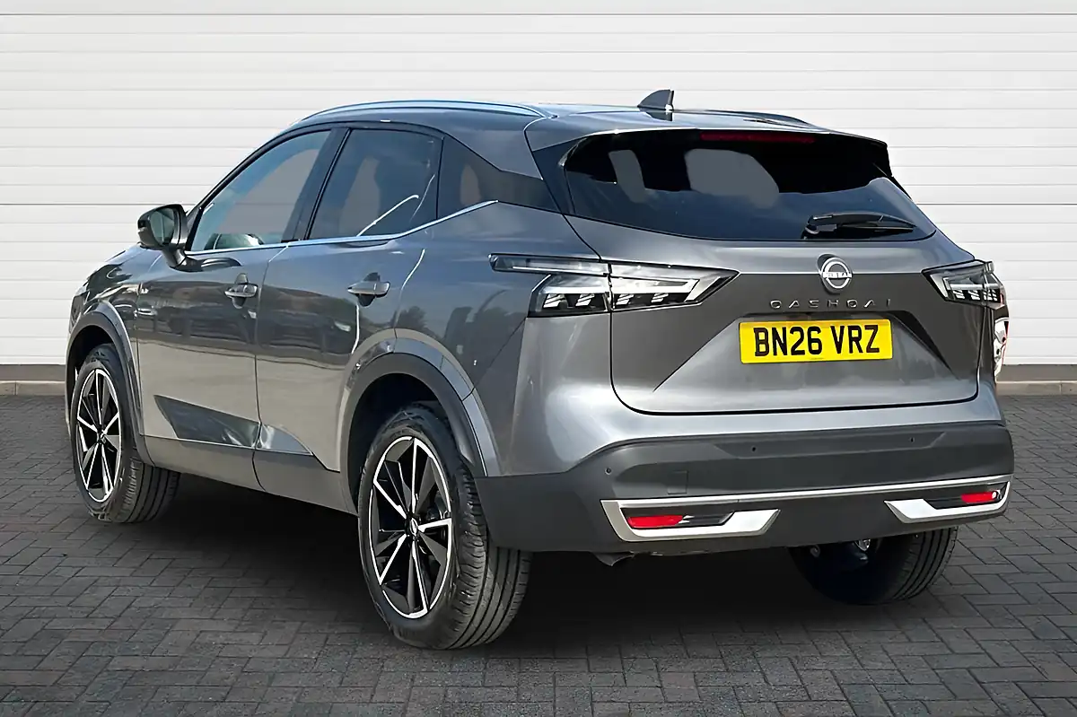 Used 2026 Nissan Qashqai Tekna Gun Metal - Interior and Exterior details 5