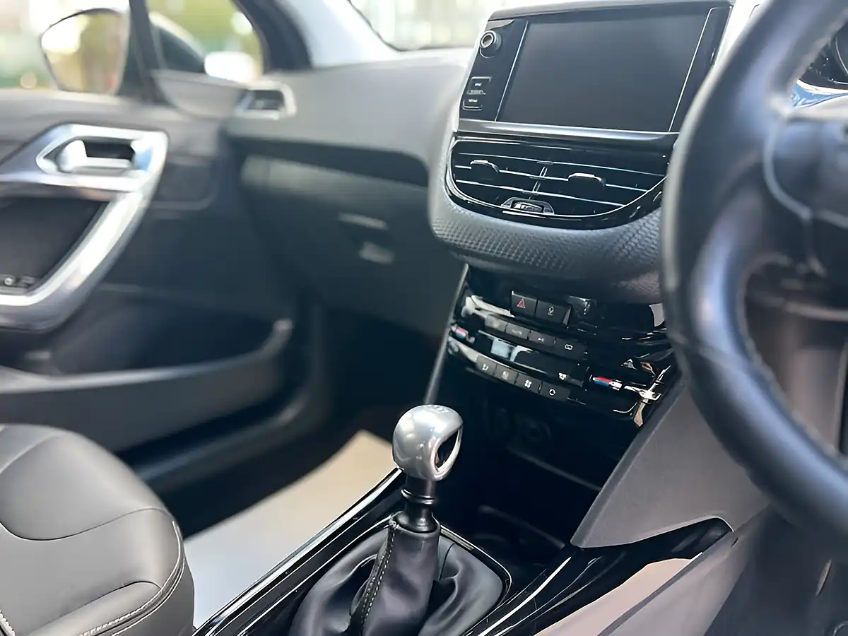 Used 2026 Peugeot 2008 Allure Black - Interior and Exterior details 15