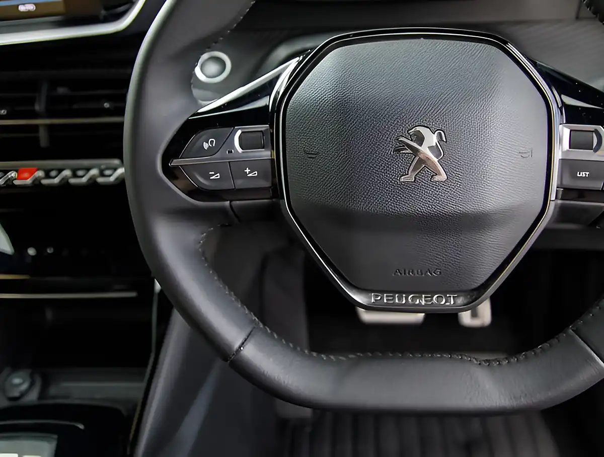 Used 2026 Peugeot 2008 Allure Premium Plus Black - Interior and Exterior details 13