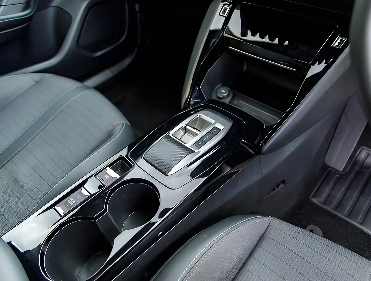 Used 2026 Peugeot 2008 Allure Premium Plus Black - Interior and Exterior details 18