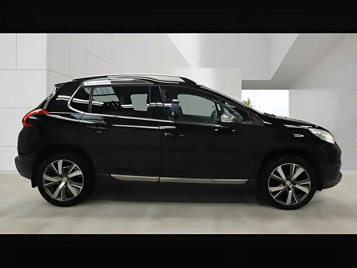 Used 2026 Peugeot 2008 Feline Mistral Black - Interior and Exterior details 14