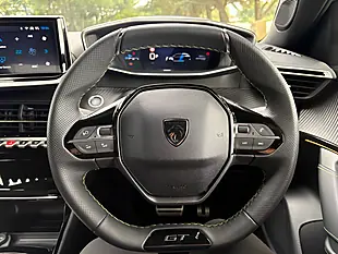 Used 2026 Peugeot 2008 GT Premium White - Interior and Exterior details 16