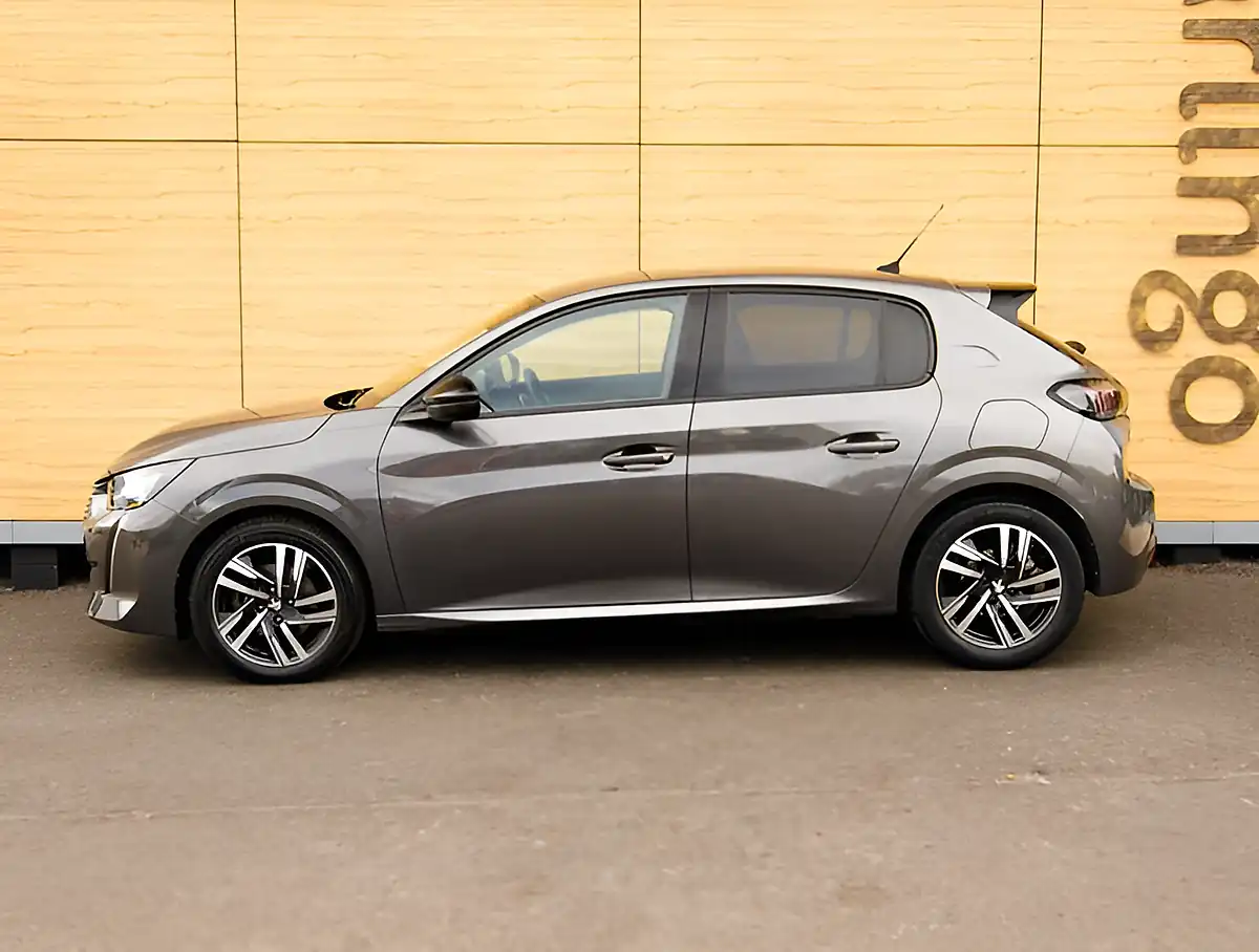 Used 2026 Peugeot 208 Allure Premium S/S Grey - Interior and Exterior details 11