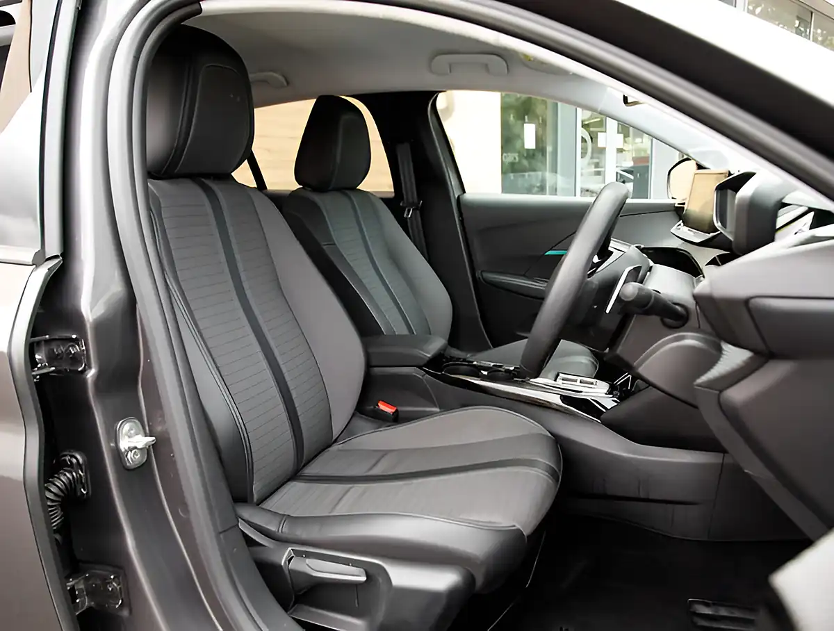 Used 2026 Peugeot 208 Allure Premium S/S Grey - Interior and Exterior details 18