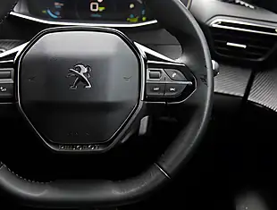 Used 2026 Peugeot 208 Allure Red - Interior and Exterior details 13