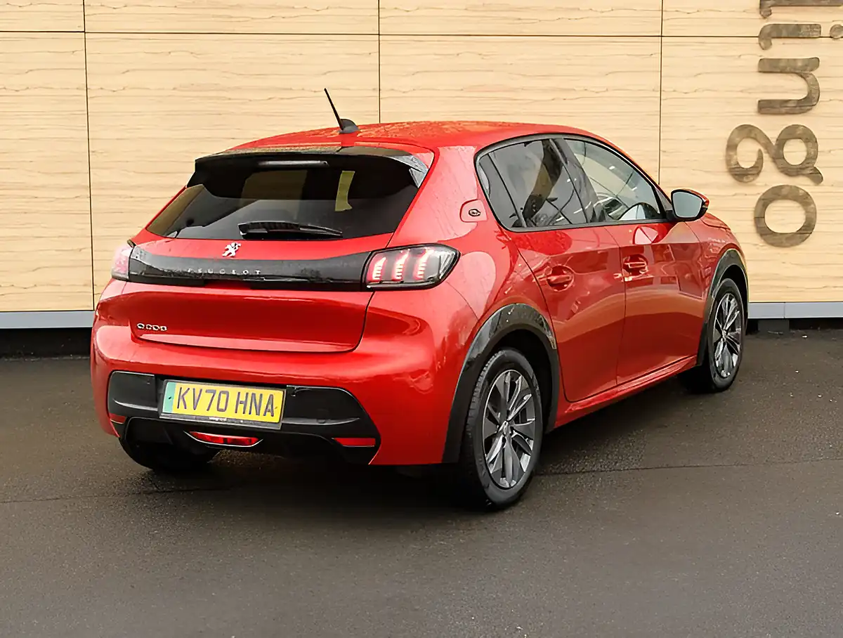 Used 2026 Peugeot 208 Allure Red - Interior and Exterior details 2