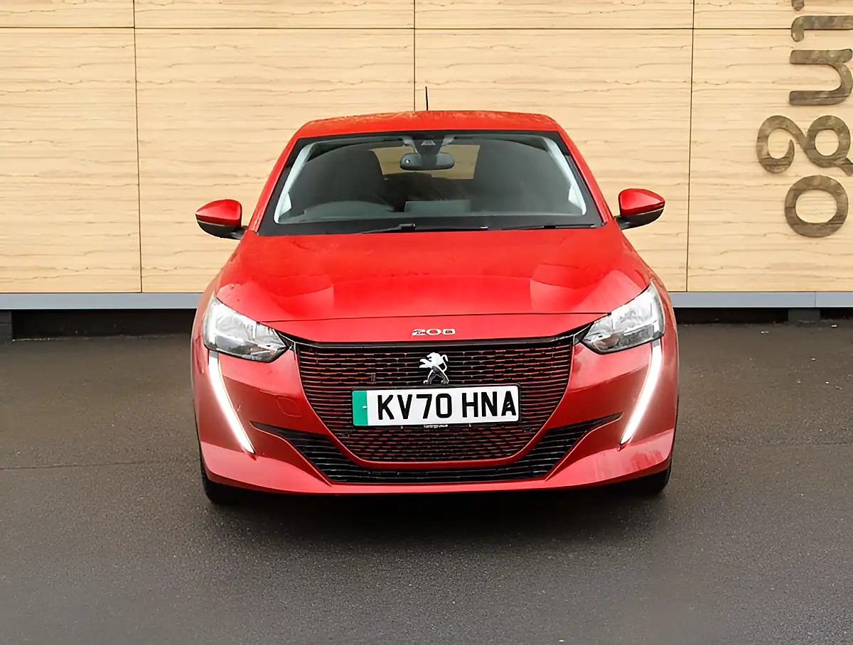 Used 2026 Peugeot 208 Allure Red - Interior and Exterior details 5