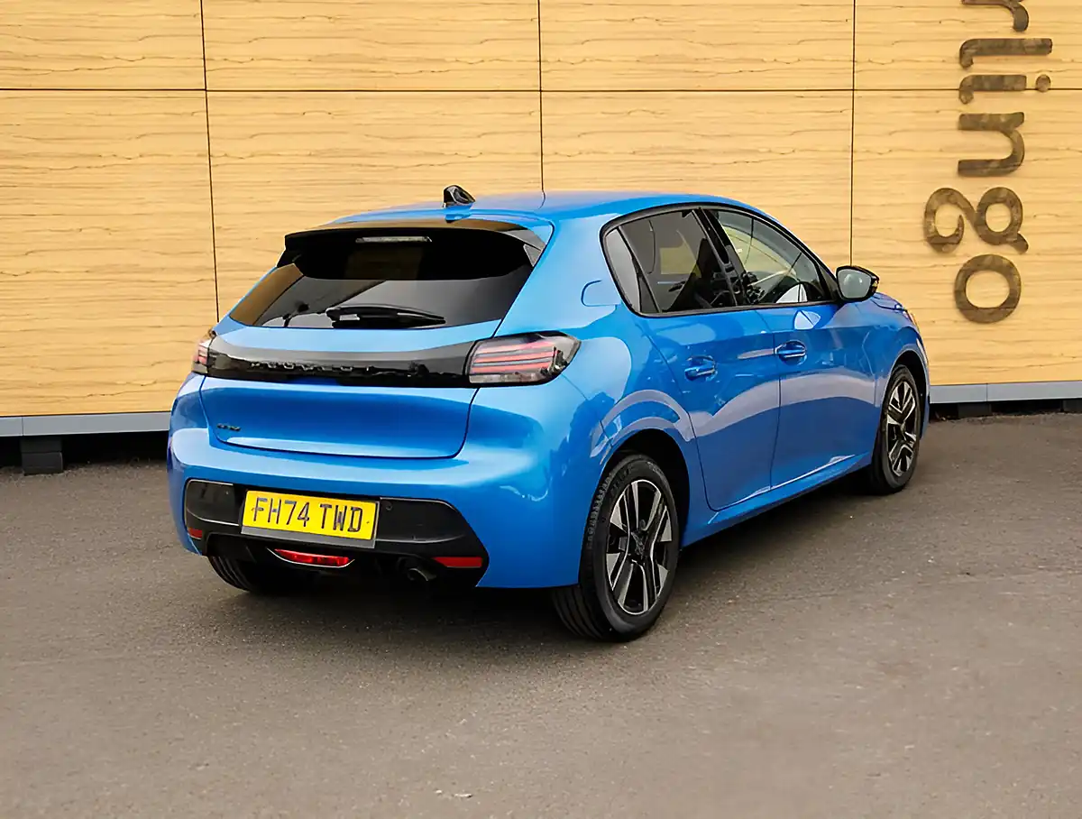 Used 2026 Peugeot 208 Allure S/S Vertigo Blue - Interior and Exterior details 2