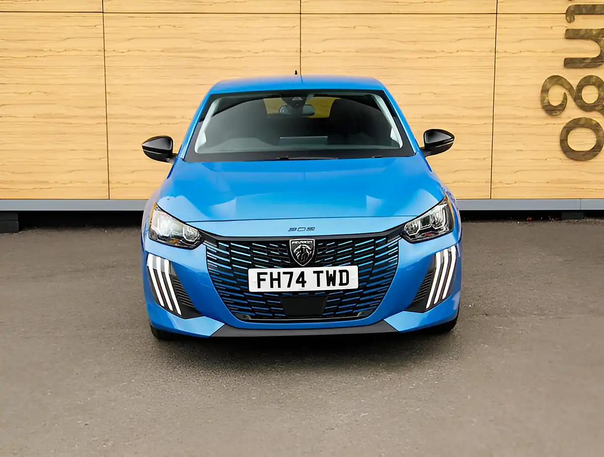 Used 2026 Peugeot 208 Allure S/S Vertigo Blue - Interior and Exterior details 5