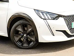 Used 2026 Peugeot 208 GT White - Interior and Exterior details 10