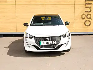 Used 2026 Peugeot 208 GT White - Interior and Exterior details 5