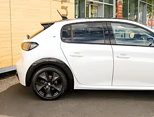 Used 2026 Peugeot 208 GT White - Interior and Exterior details 7