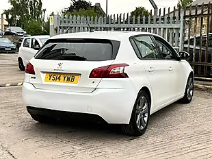 Used 2026 Peugeot 308 Active White - Interior and Exterior details 8